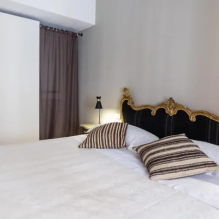 Casatorre Dei Leoni - Siena