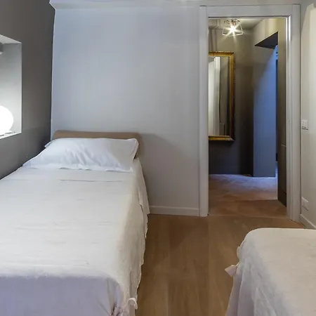 Casatorre Dei Leoni - * Σιένα